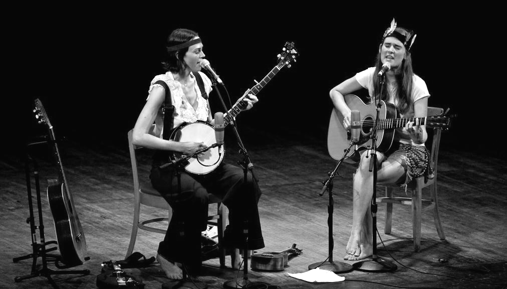 An image of The Ditty Bops.